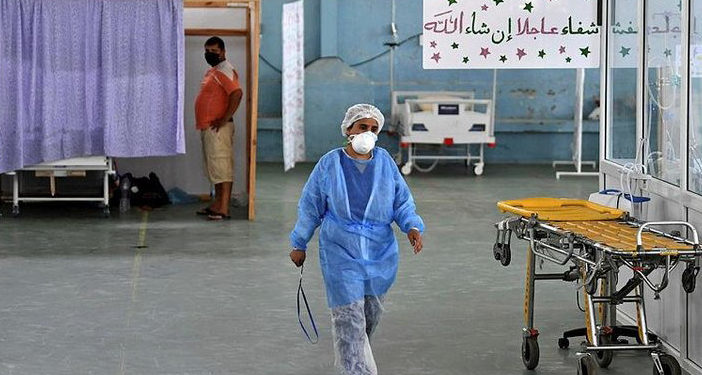 Libya, Covid-19 nedeniyle sağlık sisteminin çöktüğünü açıklayan Tunus'la sınırlarını bir haftalığına kapattı