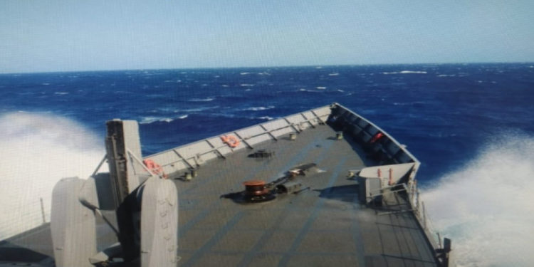 MSB açıkladı: Kaş açıklarında içinde 45 kişinin bulunduğu tekne battı