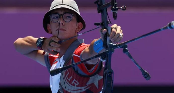 Mete Gazoz’dan Tokyo’da tarihi başarı