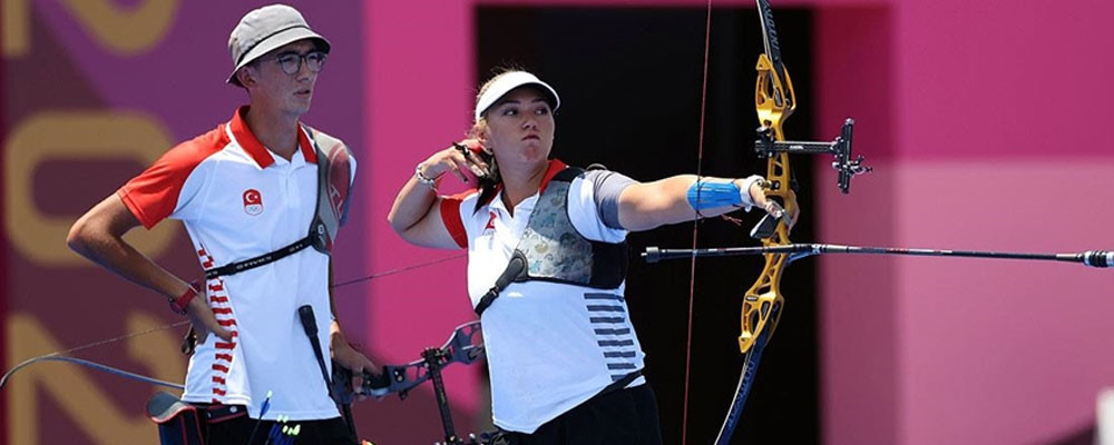 Milli okçular Mete Gazoz ve Yasemin Ecem Anagöz karışık takımda Tokyo 2020'yi 4. tamamladı