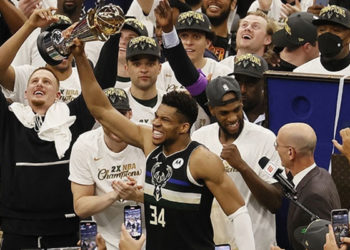 Milwaukee Bucks NBA şampiyonu oldu