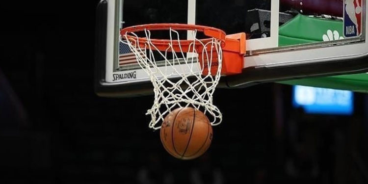 NBA final serisinde Suns'ı yenen Bucks durumu 2-2 yaptı