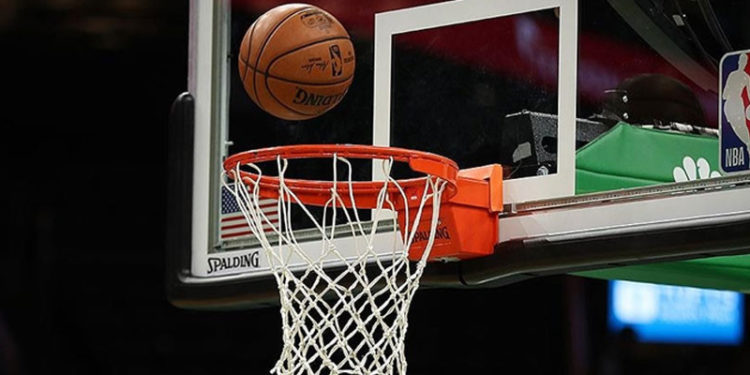 NBA'de final serisinin ilk maçında kazanan Phoenix Suns