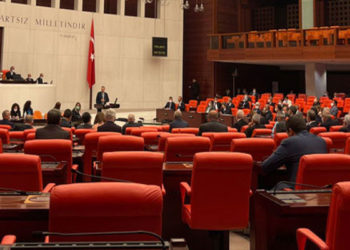 OHAL düzenlemelerinin uzatılmasını da içeren kanun teklifi, TBMM Genel Kurulu'nda kabul edilerek yasalaştı