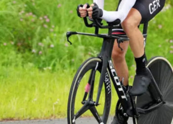 Olimpiyatlar'da Faslı ve Eritreli bisikletçiler için "Deve binicileri" diyen Alman sportif direktör eve gönderildi