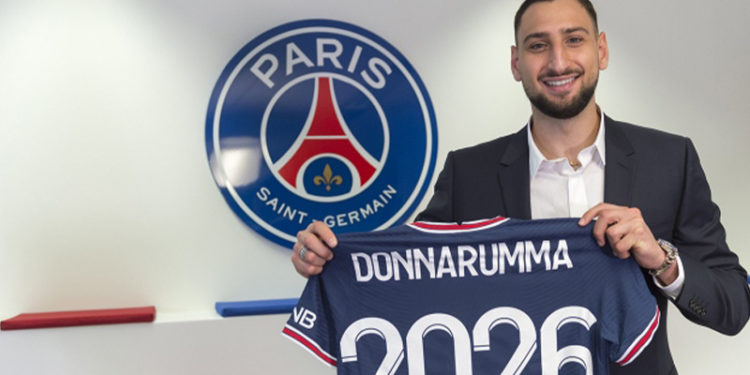 PSG, Donnarumma transferini duyurdu