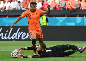 PSV'nin golcüsü Dortmund'a transfer oldu