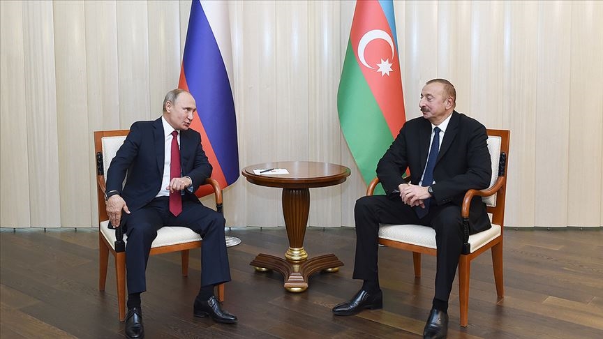 Putin ve Aliyev, Moskova'da Karabağ'ı görüşecek