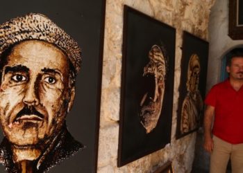 Ressam Çakmak zifti tuvalle buluşturdu