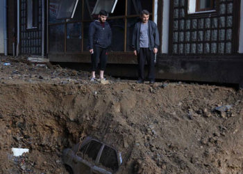 Sel ve heyelan felaketi yaşanan Rize'de hayatını kaybedenlerin sayısı 7'ye yükseldi; kaybolan 1 kişiyi arama çalışmaları sürüyor