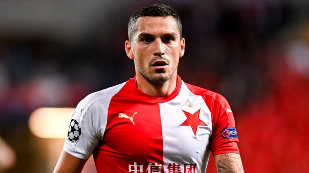 Slavia Prag'dan Stanciu için resmi açıklama