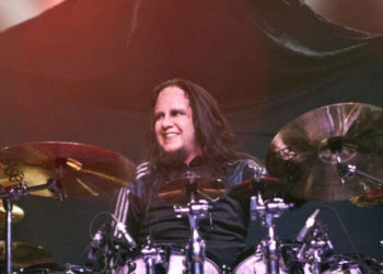 Slipknot’un eski davulcusu Joey Jordison hayatını kaybetti