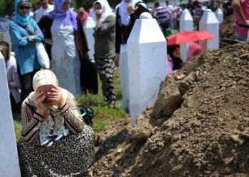 Srebrenitsa soykırımının 26'ıncı yılı: Binden fazla kurbanın cenazesi hâlâ bulunamadı
