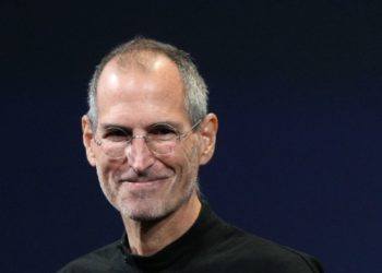Steve Jobs'un 1973 yılında yazdığı iş başvurusu NFT olarak satışa çıkarıldı
