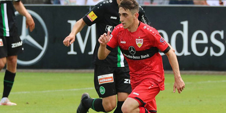 Stuttgart teknik direktöründen Ömer Faruk açıklaması: Bu seviyede bir oyuncuyu bedelsiz kadromuza katabildiğimiz için çok gururluyuz