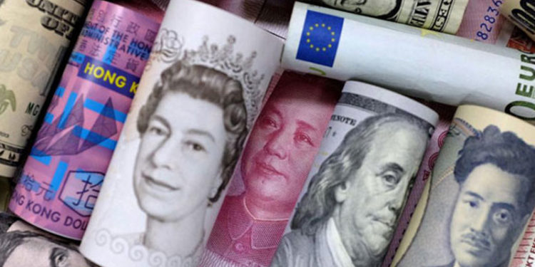 Tatil dönüşü dolar, avro ve altında yön yukarı