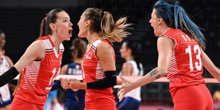 Tokyo 2020: ‘Filenin Sultanları’ İtalya duvarını aşamadı