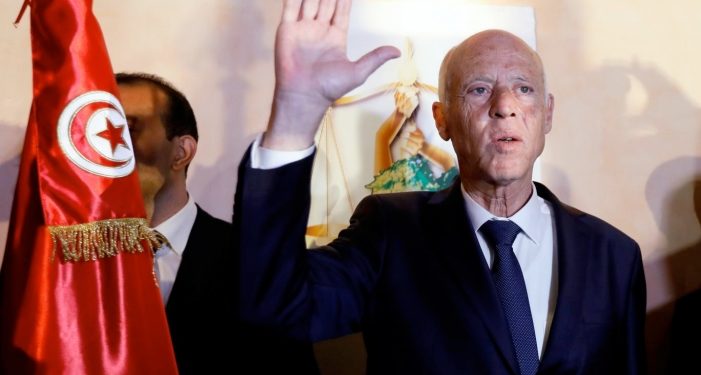 Tunus’ta ‘tek adam’ darbesi; Cumhurbaşkanı yönetime el koydu