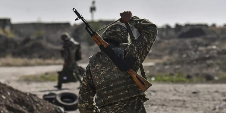 Türkiye sınırı yakınında Azerbaycan-Ermenistan arasında çatışma