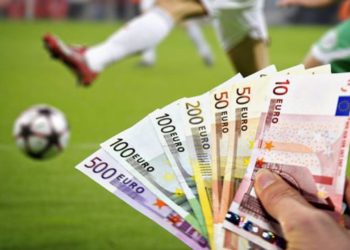 Türkiye'de futbol kulüpleri, transferde 5 yıl sonra açık verdi