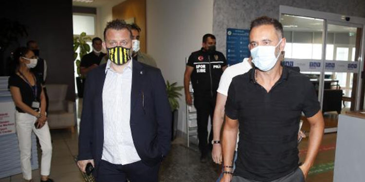Vitor Pereira, İstanbul’a geldi