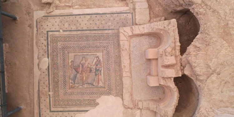 Zeugma'da kaya odaları gün yüzüne çıkarıldı