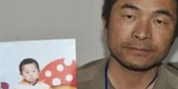 Çin’de bir baba 24 yıl önce kaçırılan oğlunu buldu