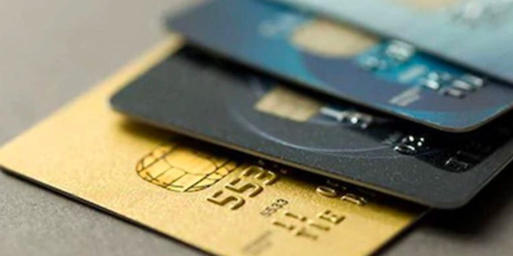Ülkedeki kredi kartı sayısı 79,8 milyona, banka kartı adedi de 141,5 milyona yükseldi