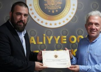 '&Uuml;niversiteler fuhuş evi' diyen Prof. Sofuoğlu, Devlet-i Aliyye Ocakları Eğitim Komisyonu'na atandı