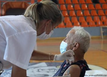 Üçüncü doz Koronavirüs aşısı ne kadar gerekli?