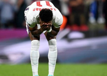 İngiliz futbolcu Rashford: Kökenim ve kimliğim nedeniyle asla özür dilemeyeceğim