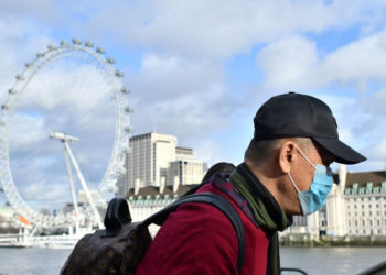 İngiltere'de son 5 gündür günlük vaka sayısı 30 binin üzerinde