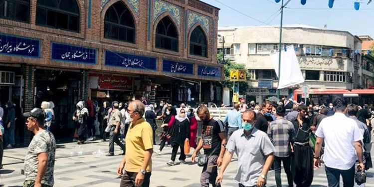 İran koronavirüs salgınında 5. dalga riskiyle karşı karşıya