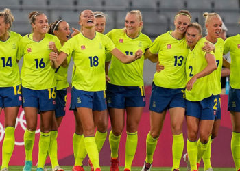 İsveç, dünya şampiyonu ABD'yi rahat geçti