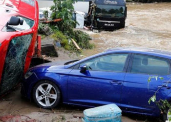 Şiddetli yağışlar Avrupa'da hayatı olumsuz etkiliyor: Almanya ve Belçika'da çok sayıda can kaybı var