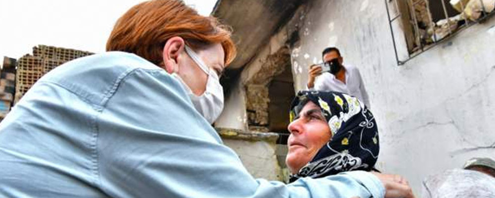 İYİ Parti Genel Başkanı Akşener, Manavgat'taki yangın bölgesini ziyaret etti: "Genel olarak ortak problem koordinasyon eksikliği"