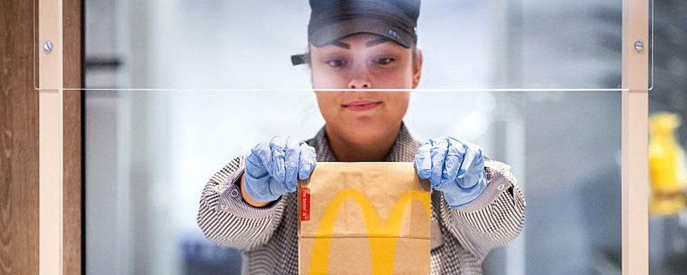 İngiltere'de Brexit sonrası 'kamyon şoförü' sorunu: McDonalds'ta şişelenmiş içecek kalmadı