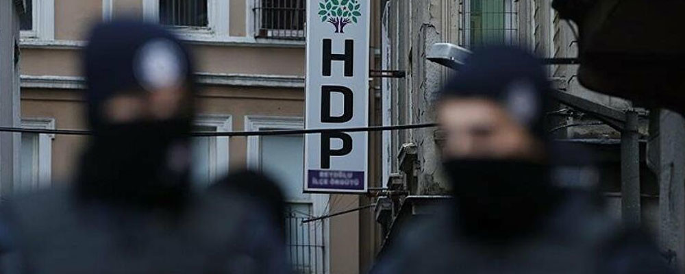 İstanbul’da HDP yöneticilerine ev baskını: En az 15 gözaltı