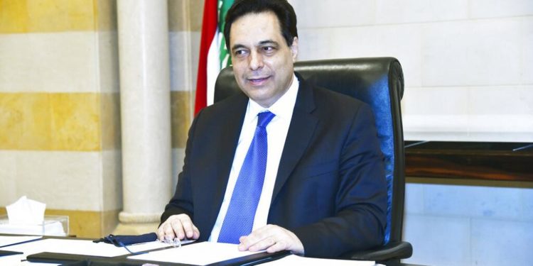 Beyrut Limanı’ndaki patlamaya ilişkin sorguya gelmeyen Başbakan Diyab’a mahkeme celbi