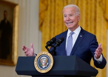 Washington, ABD için çalışan Afganların tahliyesi için bilinenden daha fazla ülkeyle görüşüyor