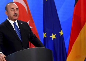 Çavuşoğlu: Türkiye ilave bir mülteci krizini kaldıramaz, Avrupa dahil herkes bundan etkilenir