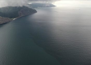 Rusya’nın Karadeniz kıyısındaki petrol sızıntısına soruşturma: Sanılandan daha büyük