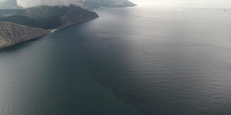 Rusya’nın Karadeniz kıyısındaki petrol sızıntısına soruşturma: Sanılandan daha büyük