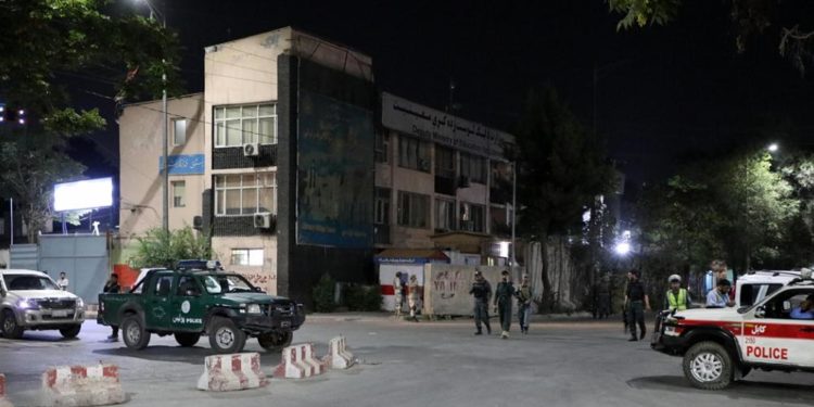 Afganistan: Bomba yüklü araçla yapılan saldırıda Savunma Bakanı’nın evi hedef alındı