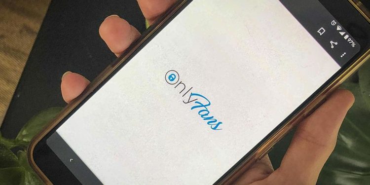 OnlyFans müstehcen içeriği yasaklama kararından geri adım attı
