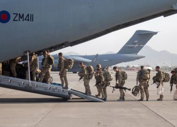 İngiltere Afganistan’dan tahliyeleri tamamladı | Euronews