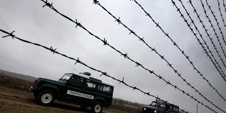 Bulgaristan, olası göç akınına karşı Türkiye sınırına 700 asker konuşlandıracak