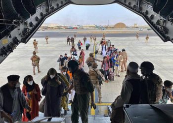 İngiltere ve Yeni Zelanda, Kabil’deki tahliyeleri sonlandırıyor