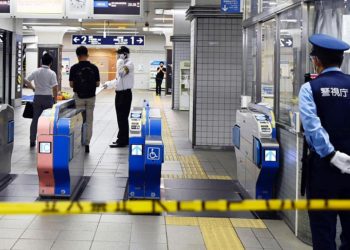 Tokyo’da bıçaklı saldırı: 10 kişi yaralandı, zanlı ‘mutlu kadınları öldürmek istiyorum’ dedi