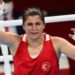 Tokyo Olimpiyat Oyunları’nda boksta kadınlar 69 kiloda Busenaz Sürmeneli, altın madalya kazandı